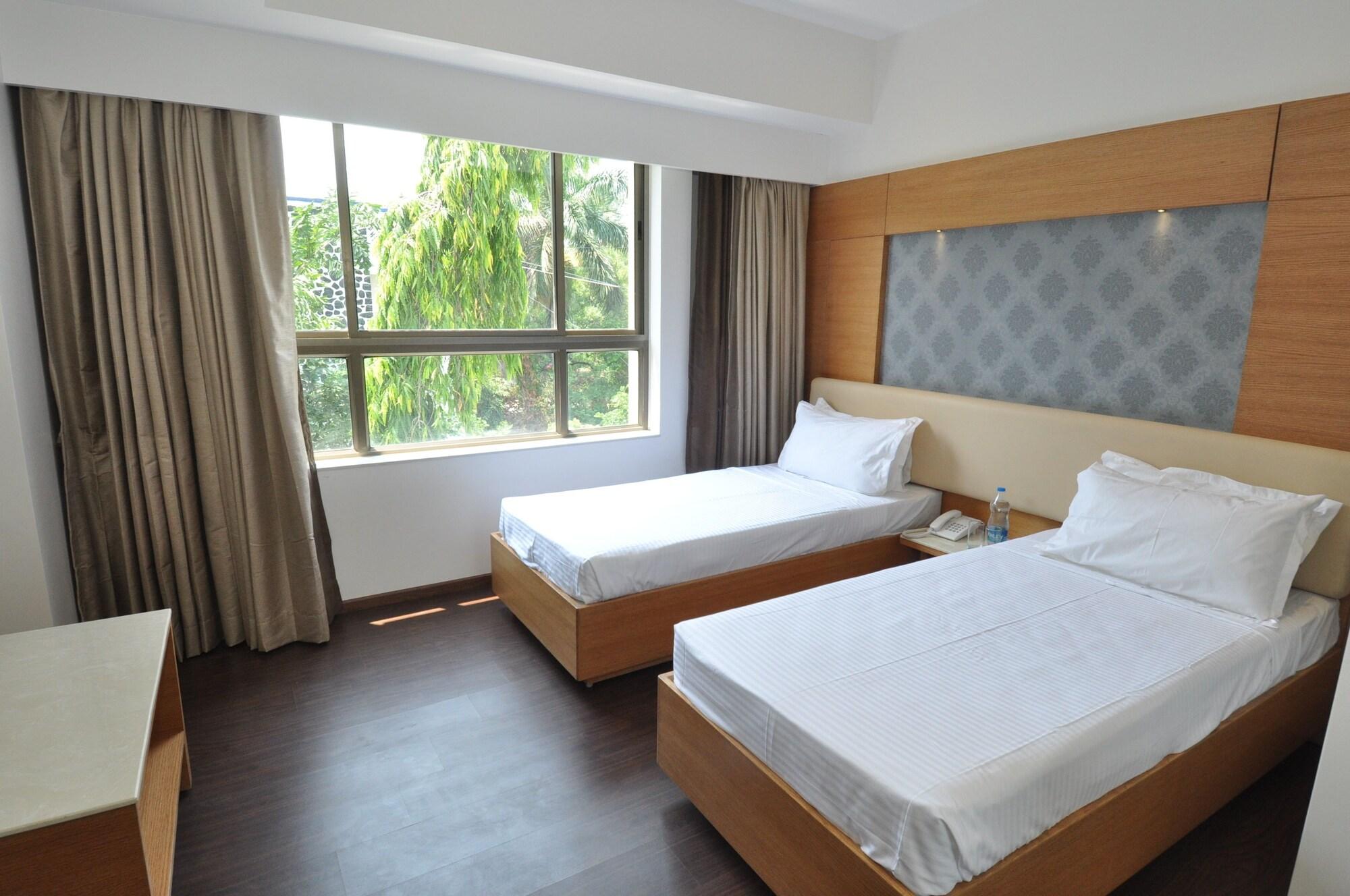 Tarawade Clarks Inn Pune Eksteriør bilde