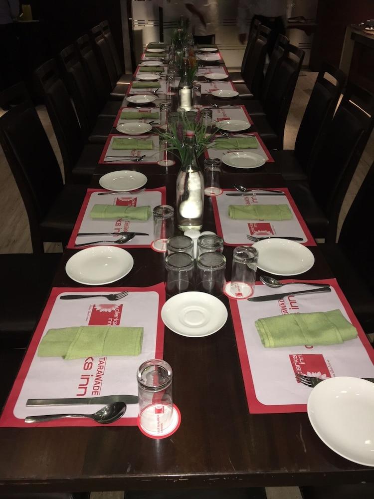 Tarawade Clarks Inn Pune Eksteriør bilde