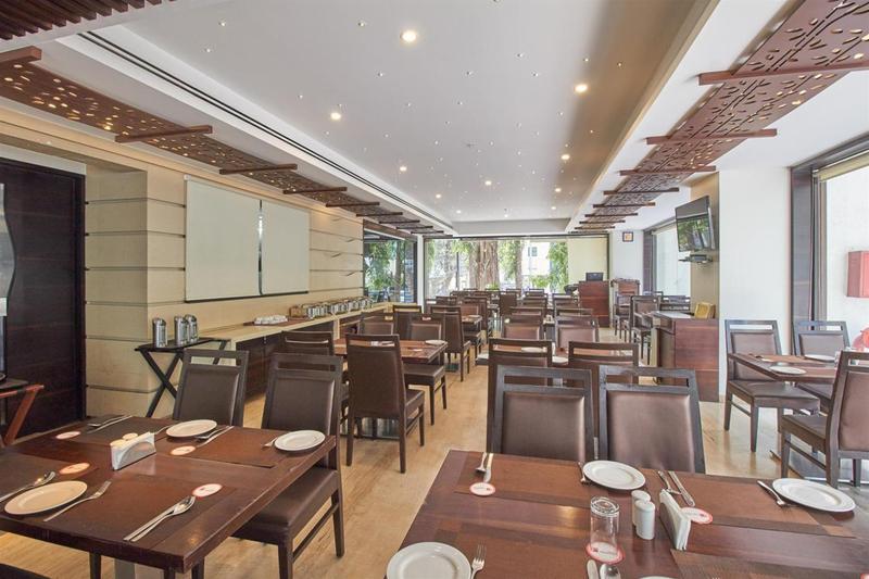 Tarawade Clarks Inn Pune Eksteriør bilde