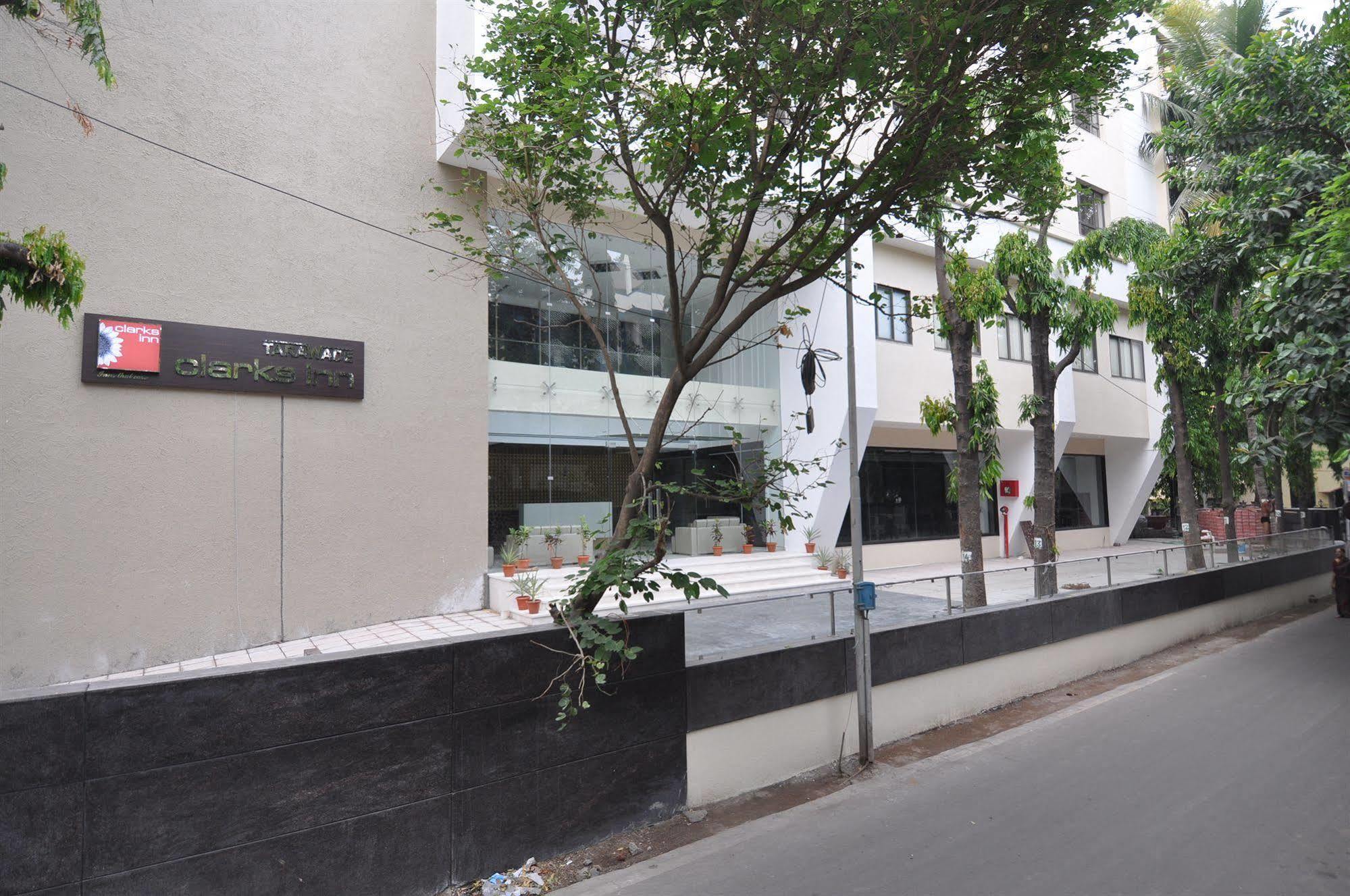 Tarawade Clarks Inn Pune Eksteriør bilde